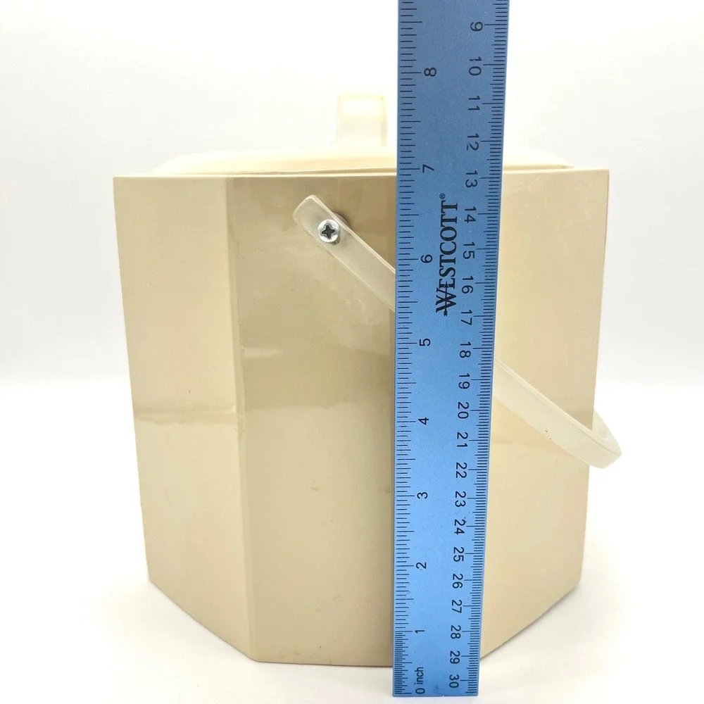Vintage Georges Briard Ice‎ Bucket Beige Octagon Acrylic Handle Lid Mid Century